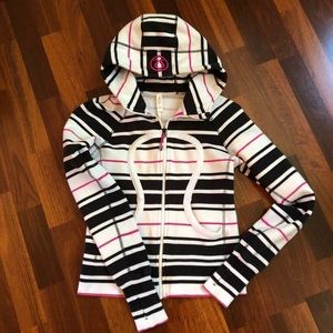 Lululemon Scuba Hoodie II - Size 4